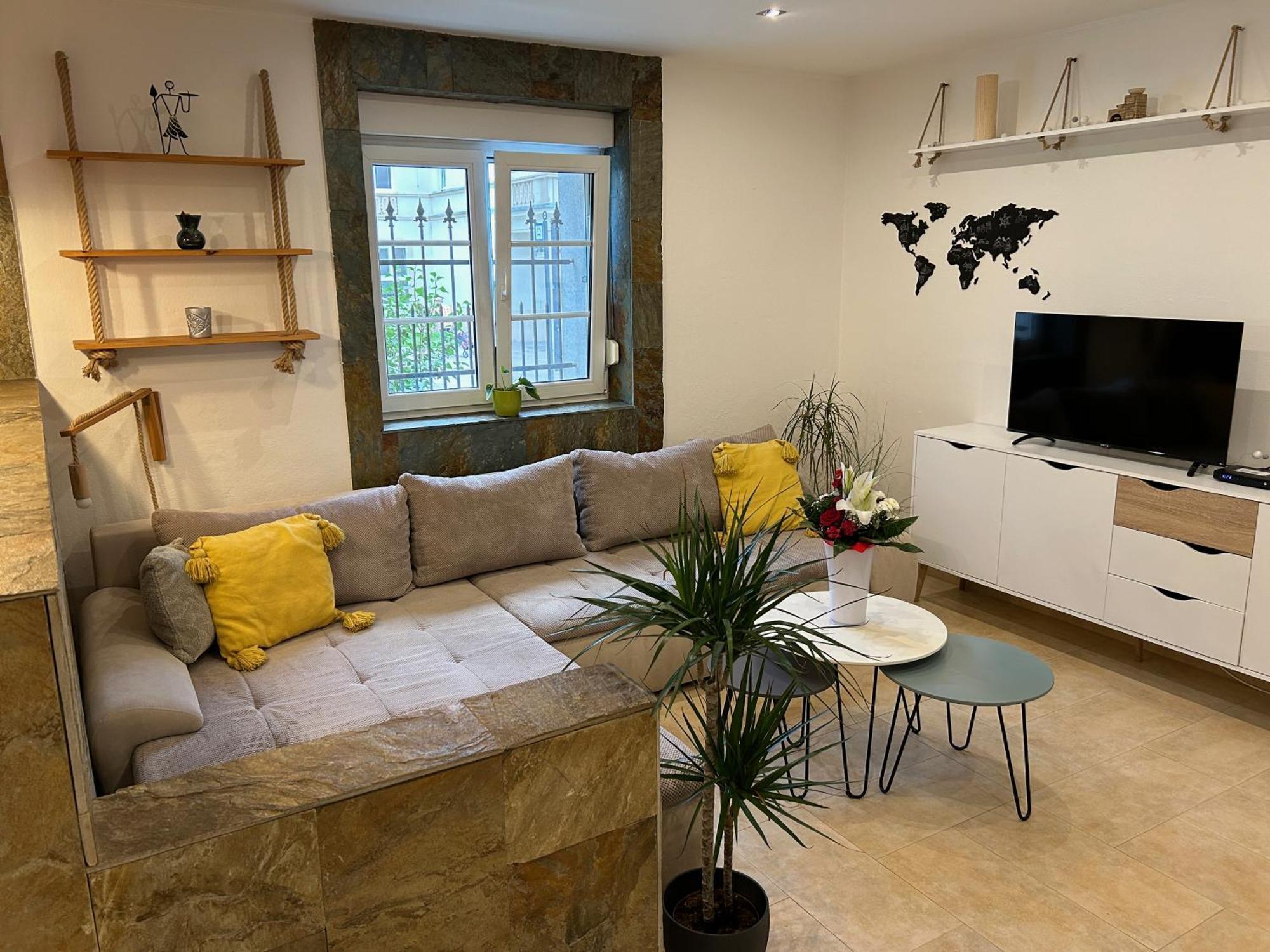 Milet Style And Spacy 2 With Ac In Nivy